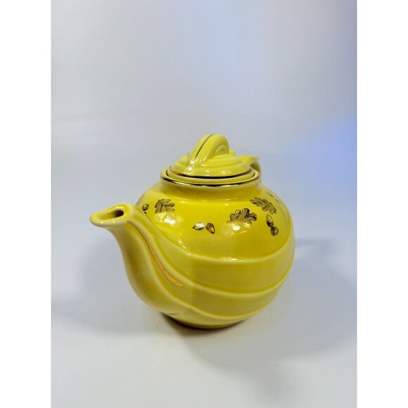 Hall Teapot Vintage #0799 Canary With Gold Trim Leaves & Acorns Hook Lid 6 Cups - Picture 8 of 16